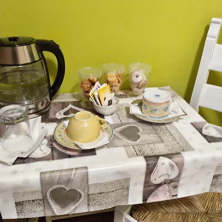 La Casa Di Rita Bed & Breakfast Castrezatto